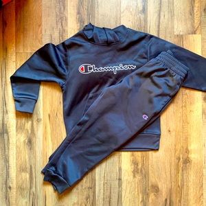 Boys Champion outfit, Size 5/6